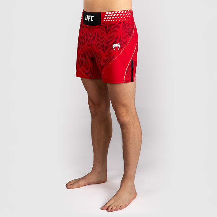 UFC Zenith by Venum Fight Night Fightshorts Kort model R&oslash;d