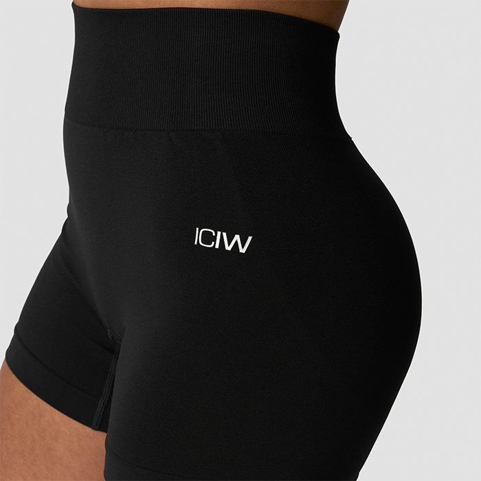 Smooth Midi Shorts Sort