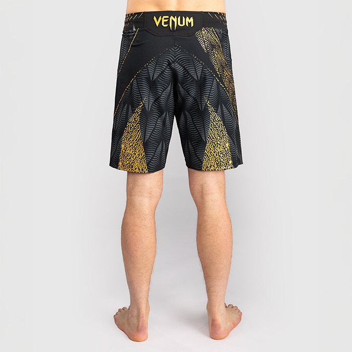 UFC Zenith by Venum Fight Night Fightshorts Lang model Sort Guld